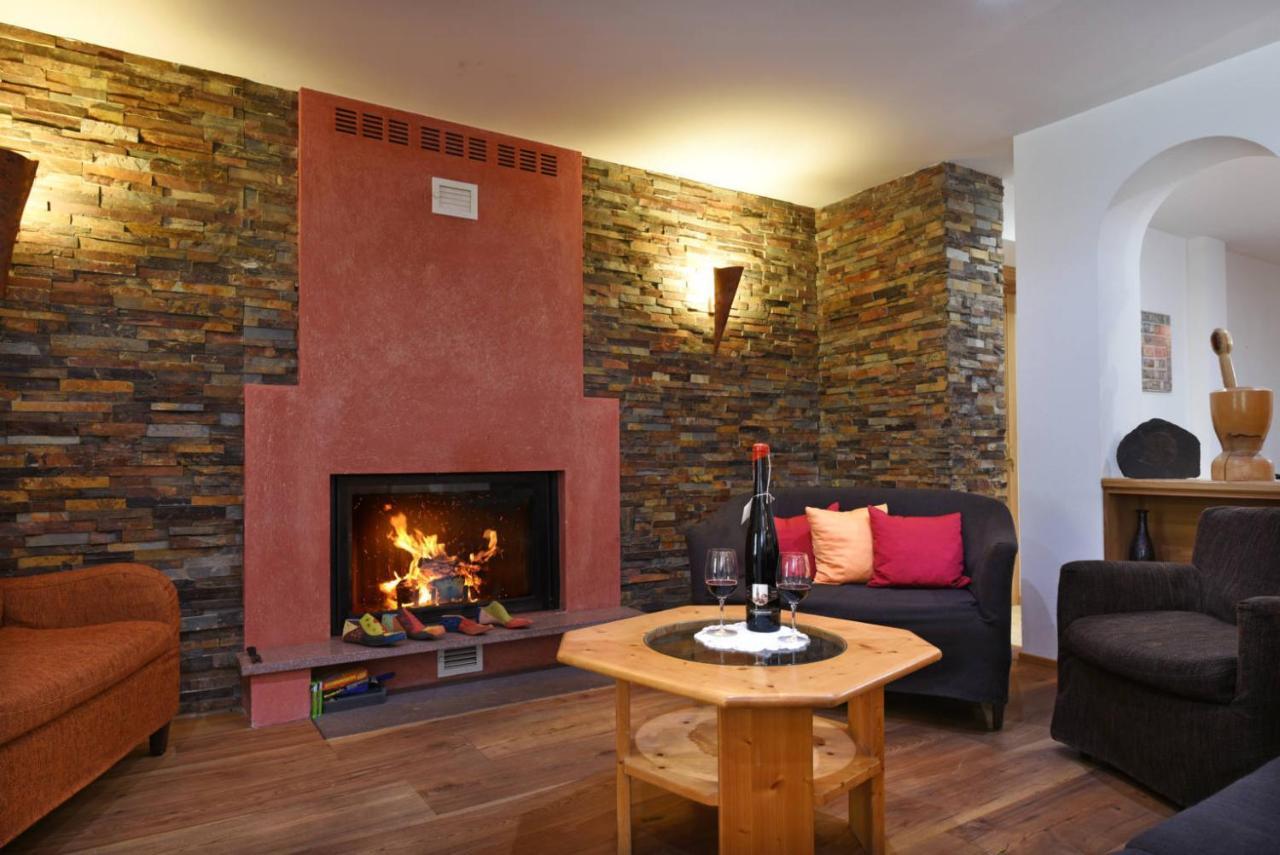 Hotel Brunello Ортизеи Экстерьер фото