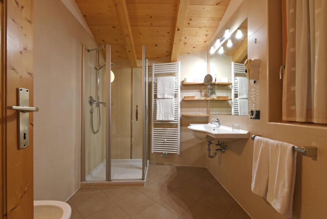 Hotel Brunello Ортизеи Экстерьер фото